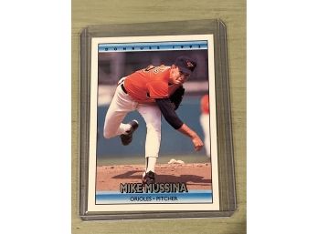1992 Donruss Mike Mussina Card