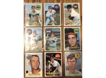 Lot Of (18) Assorted 1969 Topps Baseball Cards