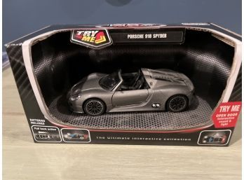 Die Cast Interactive Porsche 918 Spyder