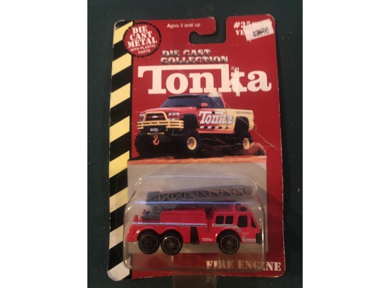 Tonka Die Cast Fire Engine In Original Box