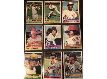 1976 Topps Lot Of (18) Near Mint Baseball Cards