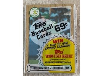 1987 Topps Cello Pack With Mark McGwire Showing!