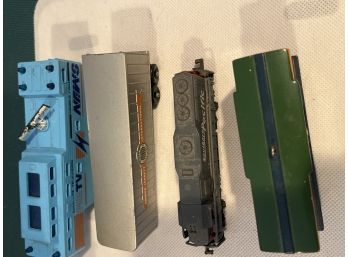 Lot 4 Assorted Matchbox Train Cars And Others