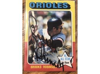 Brooks Robinson Autographed Baseball Card!