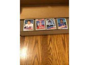 1985 Topps Baseball Complete Set  (792) Clemens McGwire Puckett RCs