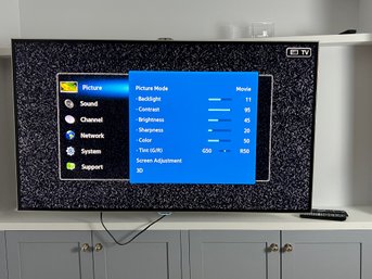 Samsung UN60ES8000F 60' Flat Screen Smart TV With No Stand