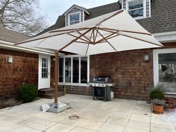 Extra Large Square Cantilever Patio Umbrella With Metal Weighted Base