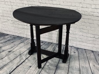 Lovely Dark Wood Antique Tilt-Top Table
