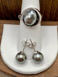 Pair Of 9mm Tahitian Pearl Stud Earrings And Silver Pearl In Nested Ring - Size 6