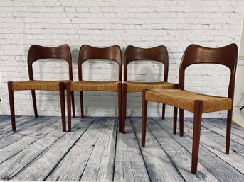 Set Of Four Vintage Danish Or Italian Inspired Dining Chairs With Woven Seat