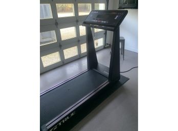 True 500 S.O.F.T. Select Treadmill