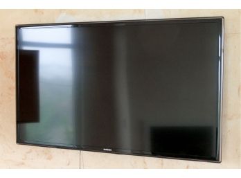 Samsung Flatscreen 40' - Stand Included, But No Hardware