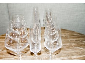 Lot Of 6 Champagne Flutes, 6 White And  3 Red Wine Glasses - Schott Zweisel
