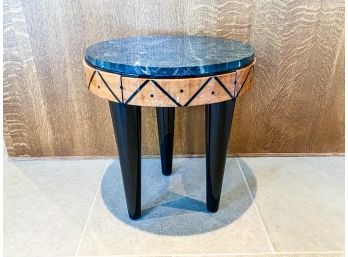 Round Deco Style Side Table - Wood Lacquer With Black Legs And Green Marble Top - 1 Drawer