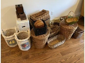 Collection Of 22 Baskets And Wicker Items