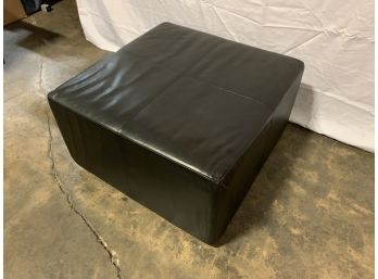 Room And Board Black Square Leather Ottoman/coffee Table On Wheels