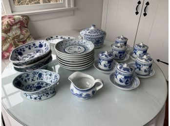 Lot Of Ceramic Blue And White Dishes - Chinese Export And Unmarked