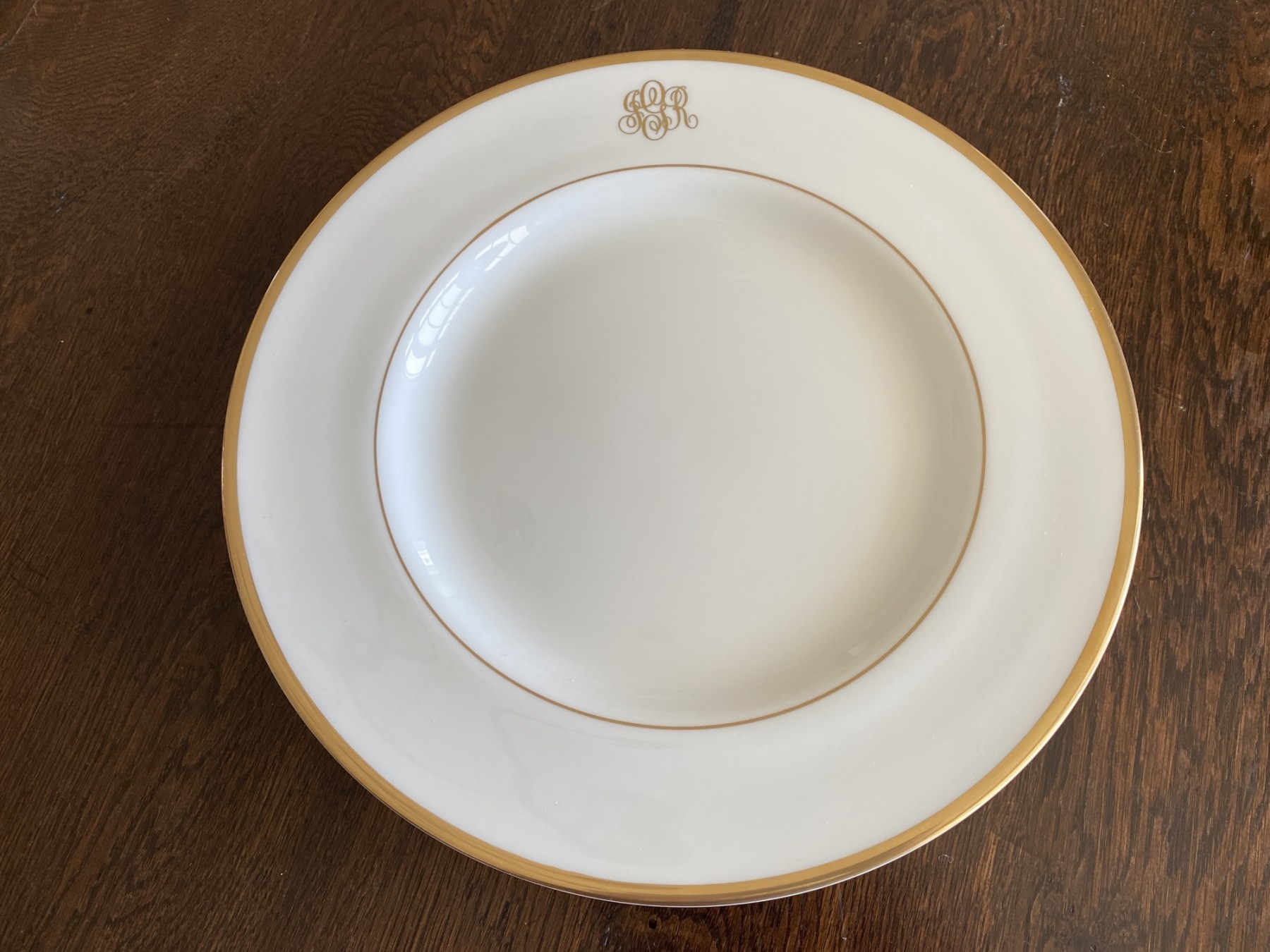 Set Of 8 Pickard China Dinner Plates - Monogrammed JRG - Bone And Gold ...