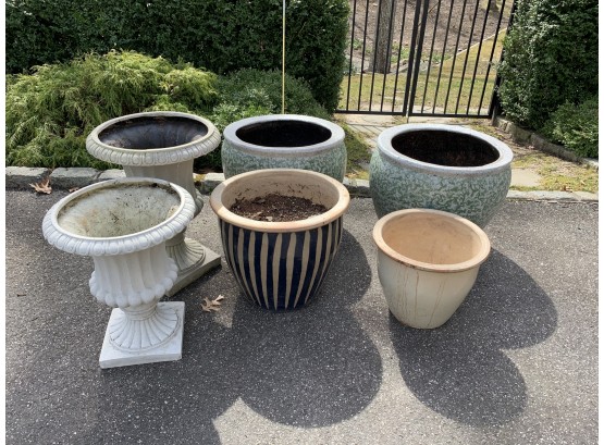 Lot Of 4 Ceramic Flower Pots  And 2 Composite Urns