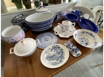 Collection Of Blue And White Ceramic - Bombay, Spode, Villeroy & Boch - 16 Pieces