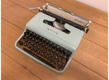 Olivetti Ivrea Typewriter - Made In Italy