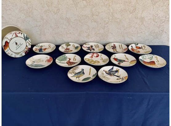 Lot Of Christmas Plates - Pottery Barn And William Sonoma