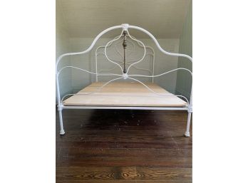 Lovely Painted White Wrought Iron Bed - Full Size