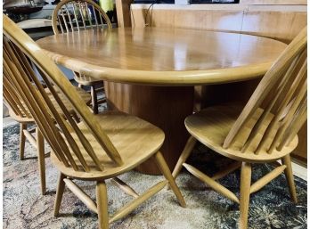 Vintage Oval Oak Wood Dining Table On Pedestal With 4 Chairs