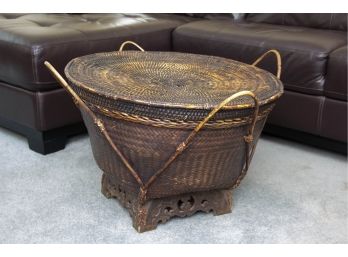 Basket With Top And Wood  Coffee Table