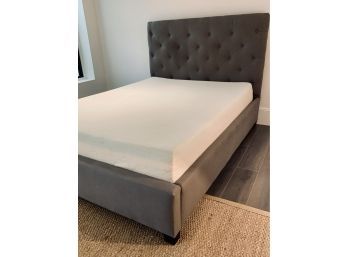 **Amended**Grey Button Tufted Cotton Queen Bed With Zin Memory Foam Mattress