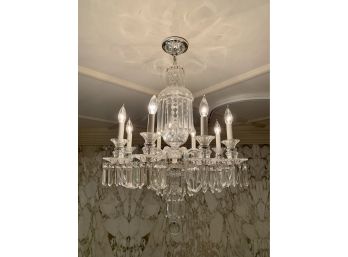 Single Crystal Chandelier With 8 Arms