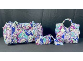 Collection Of 4 Pieces Of Vera Bradley Heather - New Or Like New