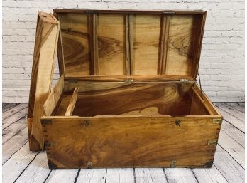 Gorgeous Antique Wooden Trunk With Tray - Brass Hardware