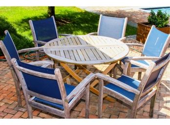 Kinglsey Bate 46' Round Table With 6 Teak And Navy Mesh Chairs