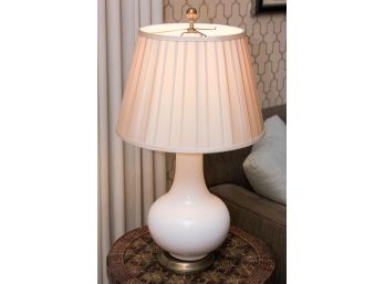 White Ceramic Gourd Lamp With Crackle Finish On Brass Base