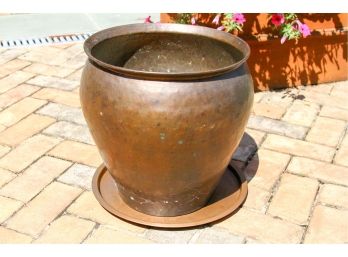 Metal Planter With Tray