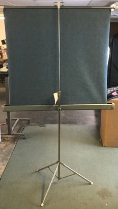 Vintage  Projection Screen 40' X 40', Silver Lenticular Screen