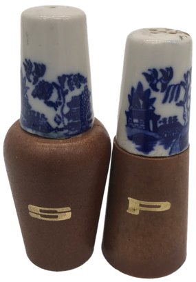Pair (2) Mid-Century Modern Oriental Themed Salt & Pepper Shakers, 1.5' Diam. X 3.5'H