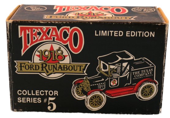 ERTL Texaco 1918 Ford Runabout, The Texas Company, 1988 Collectible, In Original Box
