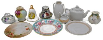 11 Pcs Vintage Small Porcelain Table Top Items