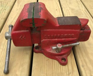 CRAFTSMAN Screw Down Table Top Red Vise With Felt Grips, Model No 506-51801, 10.5' X 6' X 6'