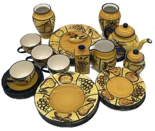 Beautiful 27 Pcs Matched Hand Painted 4-Place Settings And Other Pieces YAPAGUNCHI, Ecuador