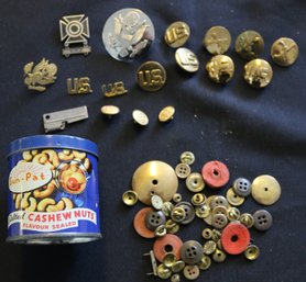 Lot Of Assorted Military Insignia/pins
