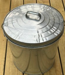 Aluminum Storage Pail With Lid And Swing Handle, 16' Diam. X 18.5'H (Handle Down)