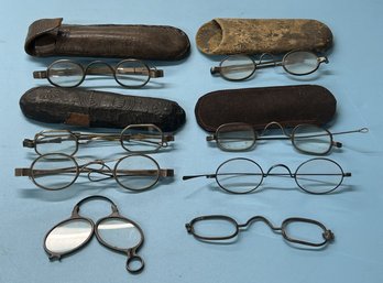 9 Pairs Of Antique Spectacles And Eye Glasses, 5 Pairs With Case, 1 Pair No Lenses & 1 Extra Case