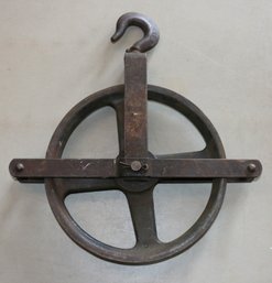 Heavy Metal Pulley - 18' High X 16' Wide X 12' Diameter Wheel