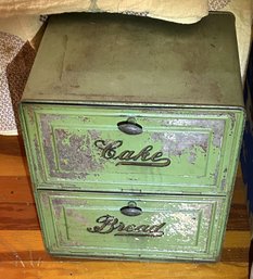 Vintage Shabby Chic Green Tin Cake & Bread Box, 13' X 11' X 13'H