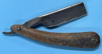 Early Antique Wade & Butcher Anchor Wooden Handled Straight Razor, Blade In Good Condition, 6-5/8' Closed