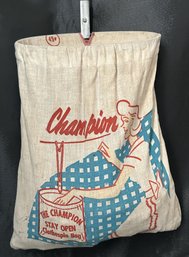 Vintage 'The Champion Stay Open Clothespin Bag' With Wooden Clothespins