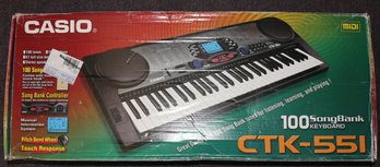 Casio Electric Keyboard - CTK-551
